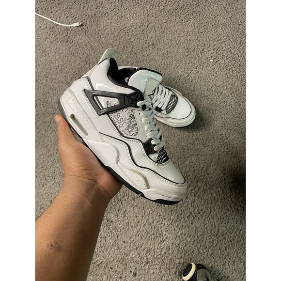 Size 7y- Nike Air Jordan 4 Retro (GS) 'DIY' DC4101-100 White - Picture 1 of 6